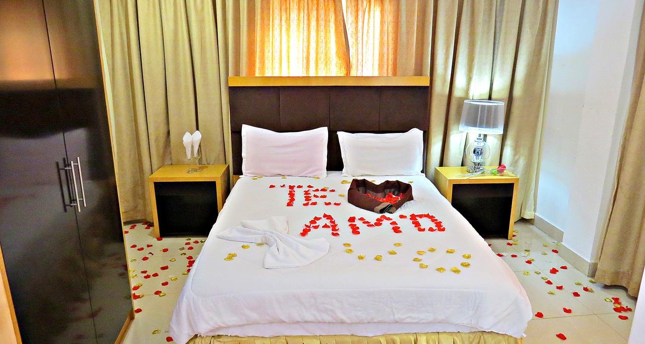 Apart Hotel Gatagold Quifica Buitenkant foto
